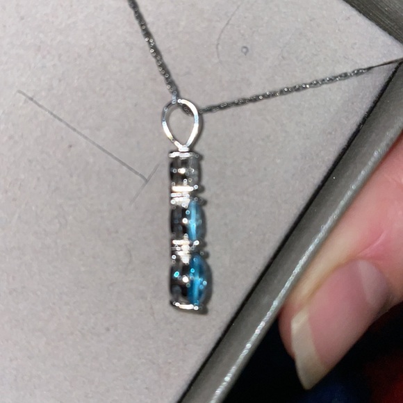 Zales - Picture 6 of 6